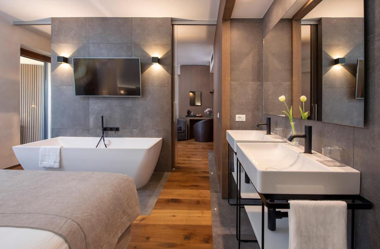Deluxe Junior Suite